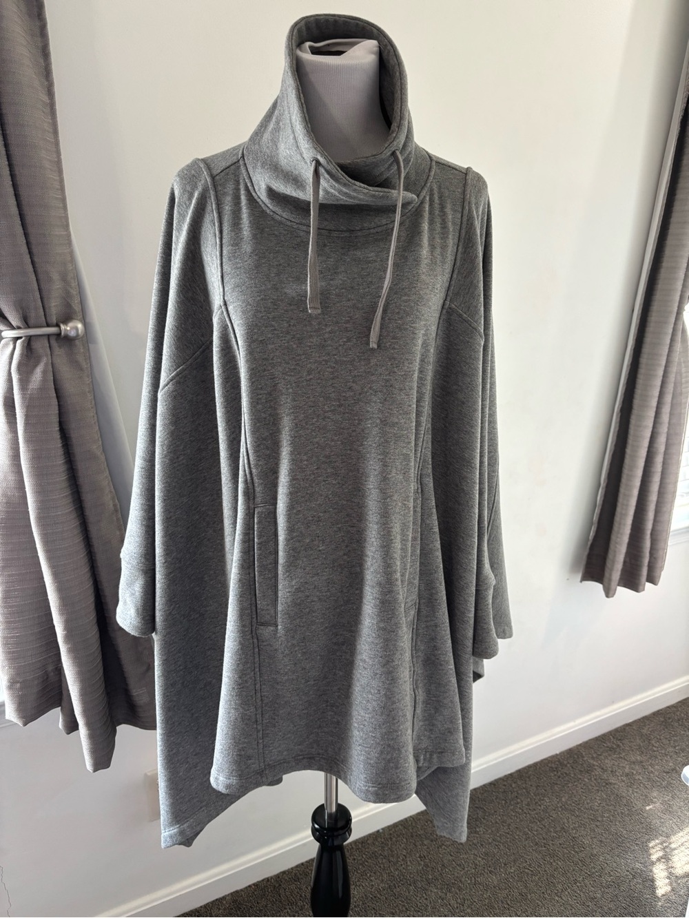 UGG Grey Cowl Neck Pullover poncho